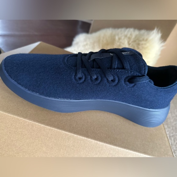 Allbirds NWT NIB Navy Blue Wool Runner Go - Men's Size 11 - Picture 14 of 15